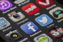 Google Removes 25 Malicious Google Play Apps Stealing Facebook Login Credentials