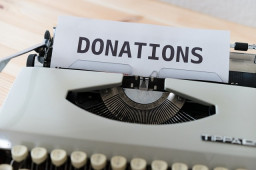 How to Not Fall for a Charity Scam This Holiday Season