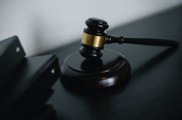 States enact safe harbor laws against cyberattacks, but demand adoption of cybersecurity frameworks