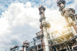 Israeli Oil Refinery Taken Offline by Pro-Iranian Attackers