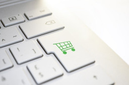 Hackers Steal Credit Card Data of Deal-Seeking Shoppers