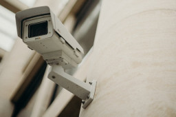 Exposing the privacy risks of home security cameras