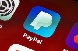 Supply-Chain Hack Breaches 35 Companies, Including PayPal, Microsoft, Apple