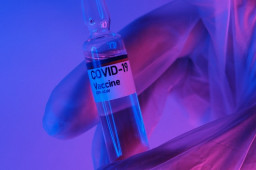 COVID-19 vaccines in darknet marketplaces