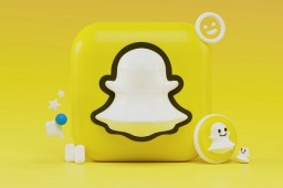 Snap&#8217;s Stock Drops as iPhone Privacy Controls Pinch Ad Sales