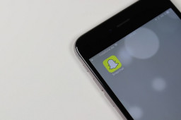 SnapHack: Watch out for those who can hack into anyone’s Snapchat!