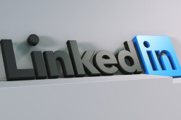 How Phishers Are Slinking Their Links Into LinkedIn