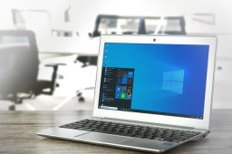 What are the new Windows 11 22H2 security features?