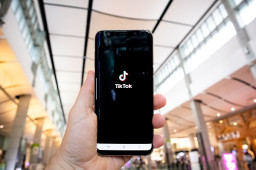 TikTok Hit by US Lawsuits Over Child Safety, Security Fears