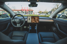 Tesla Retail Tool Vulnerability Led to Account Takeover