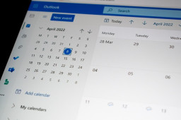 Microsoft fixes serious Outlook security flaw, so patch now