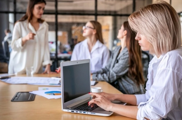 Empowering Employees to Tackle AI-Driven Cyber Security Threats