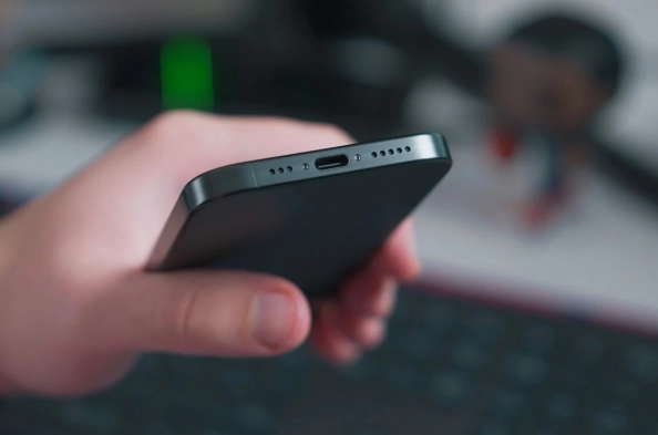 How Can You Painlessly Transfer Data to Your New iPhone?