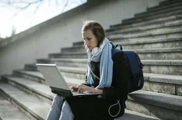 Agentic AI: Urgent Integration into University Syllabi Needed